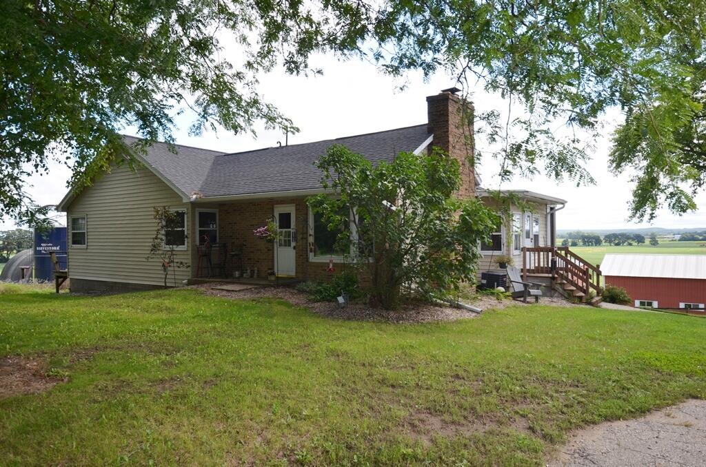 505 Howard Rd, Whitewater, WI 53190