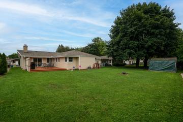 3530 Oakwood Dr, Racine, WI 53406