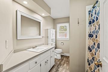 3530 Oakwood Dr, Racine, WI 53406