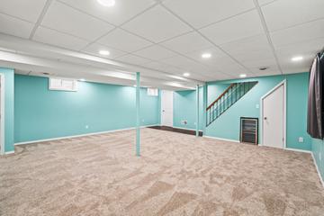 3530 Oakwood Dr, Racine, WI 53406