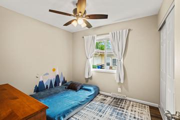 3530 Oakwood Dr, Racine, WI 53406