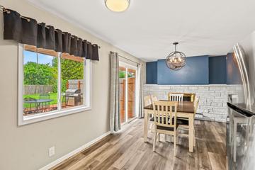 3530 Oakwood Dr, Racine, WI 53406