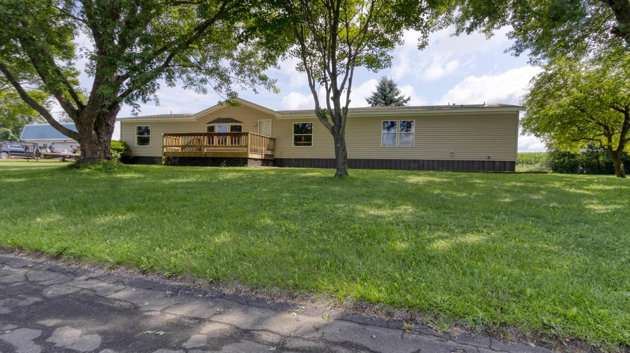 225 N Highland Ave, Taylor, WI 54659