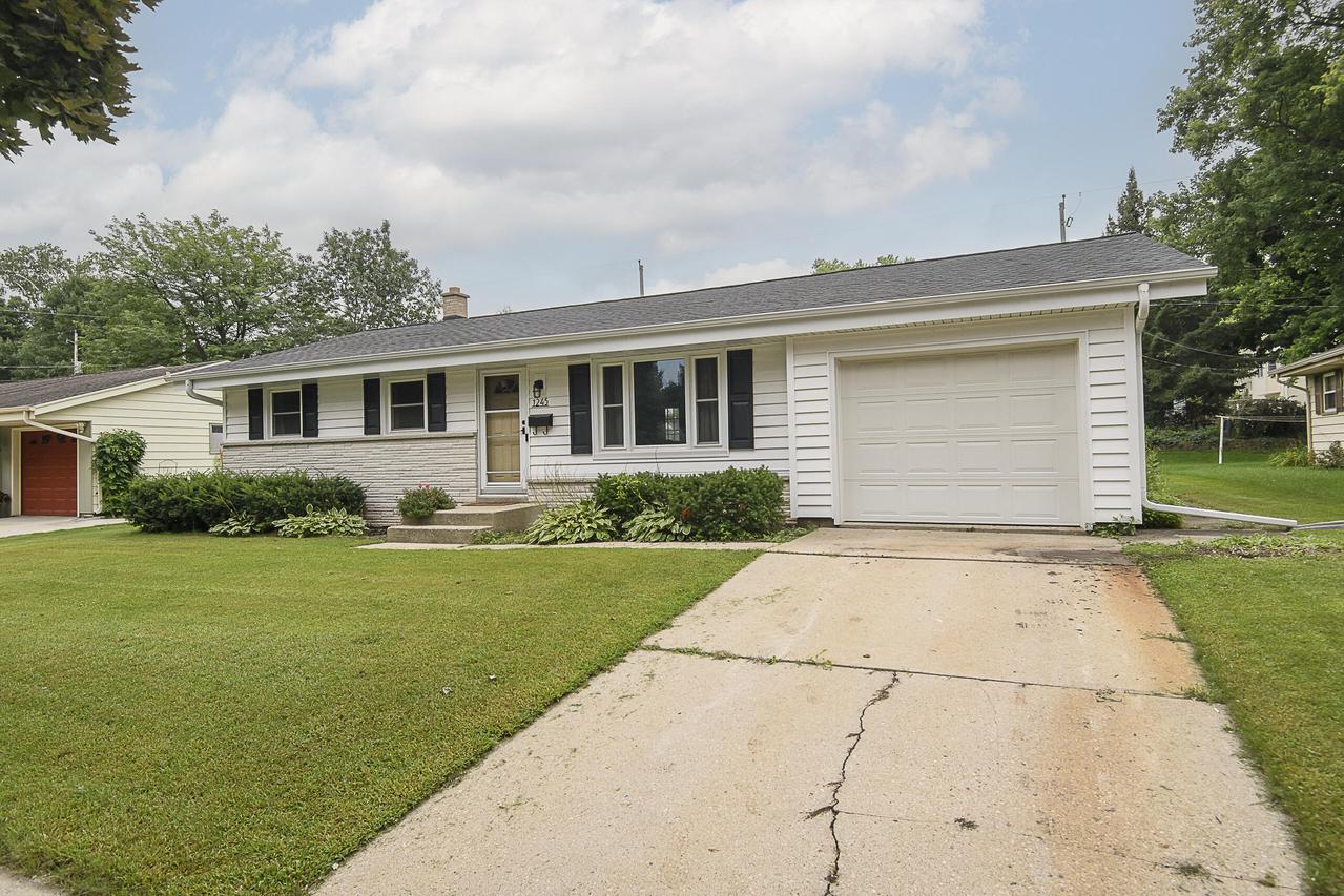 1245 Alder St, West Bend, WI 53090