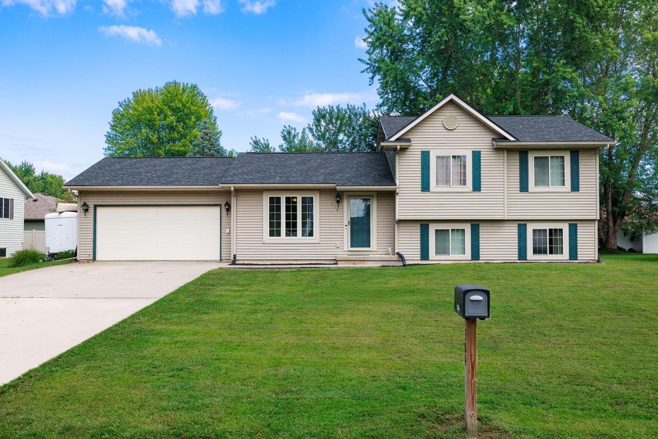 304 Hattan St, Bangor, WI 54614