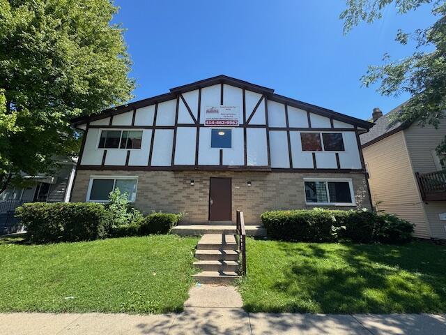 2674 S 13th St, Milwaukee, WI 53215