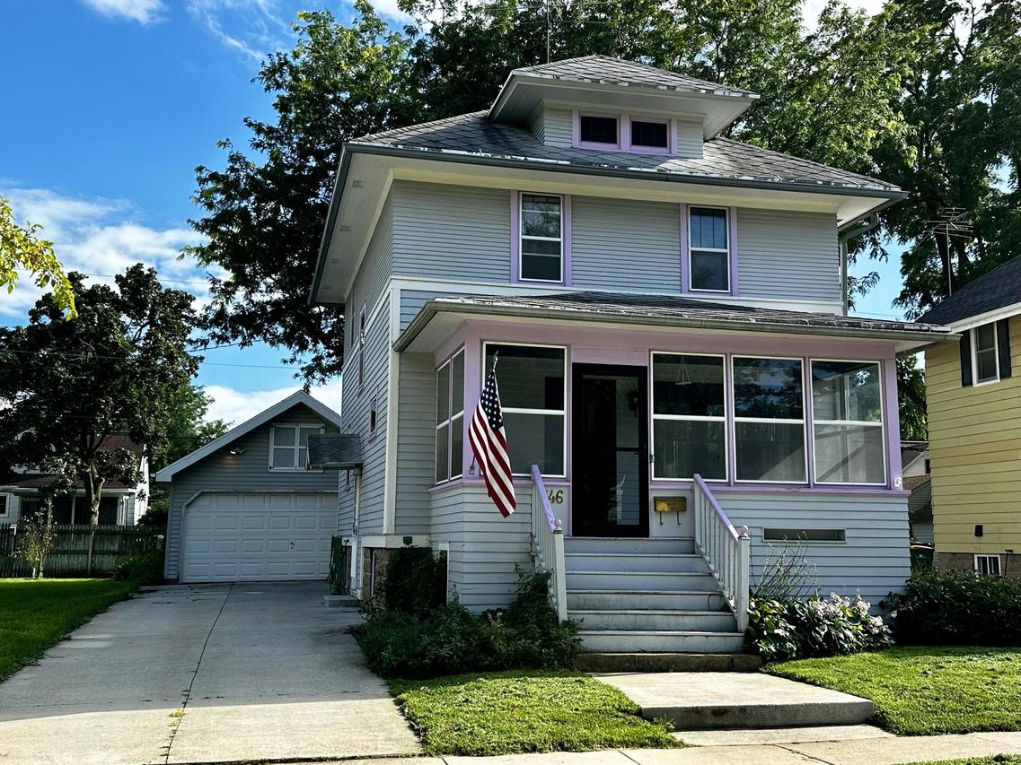 346 8th St, Fond Du Lac, WI 54935
