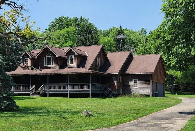 11696 336th Ave, Randall, WI 53181