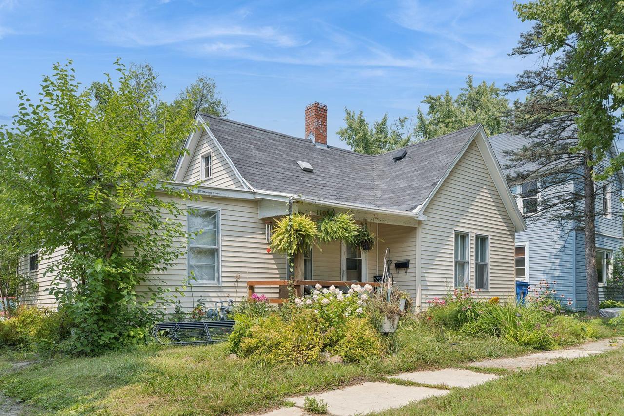 1105 Church St, Wisconsin Dells, WI 53965
