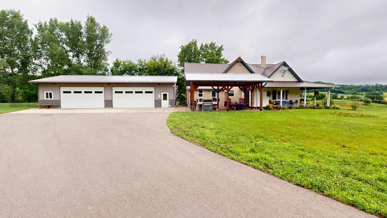 W25757 Bear Coulee Rd, Dodge, WI 54661