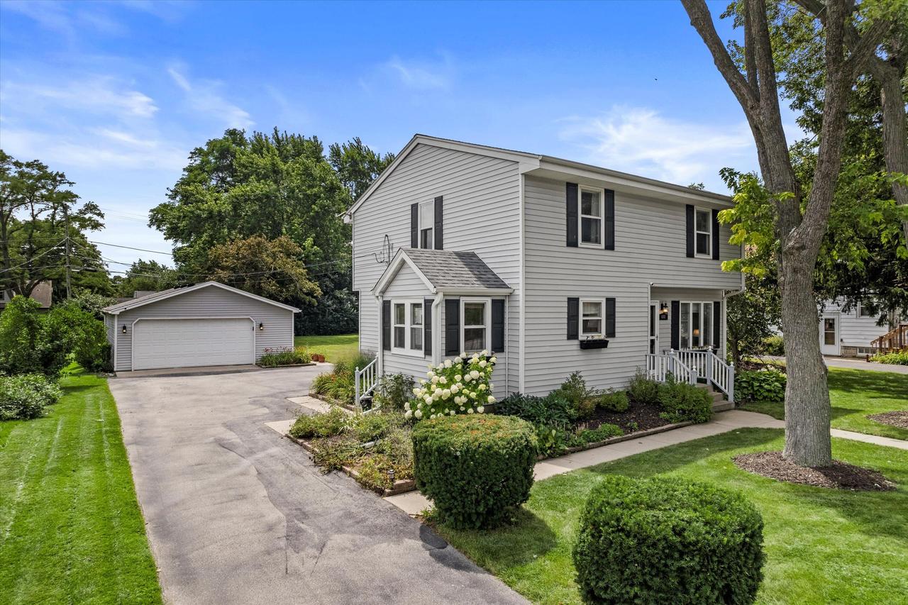 8101 W Cold Spring, Greenfield, WI 53220