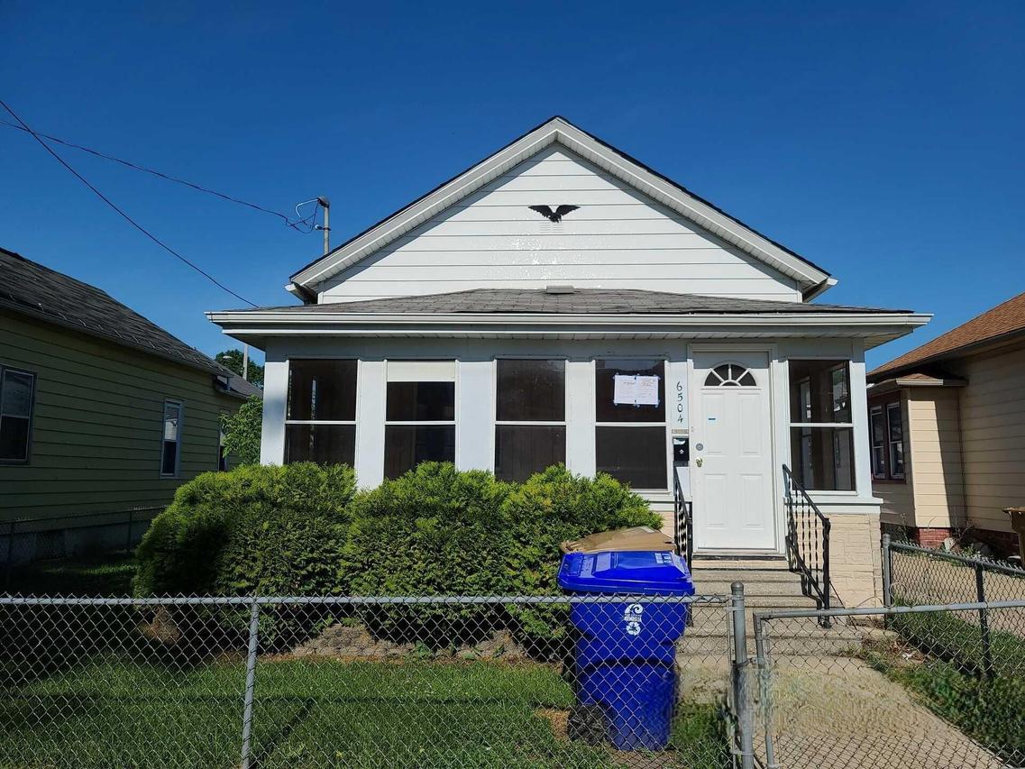 6504 24th Ave, Kenosha, WI 53143