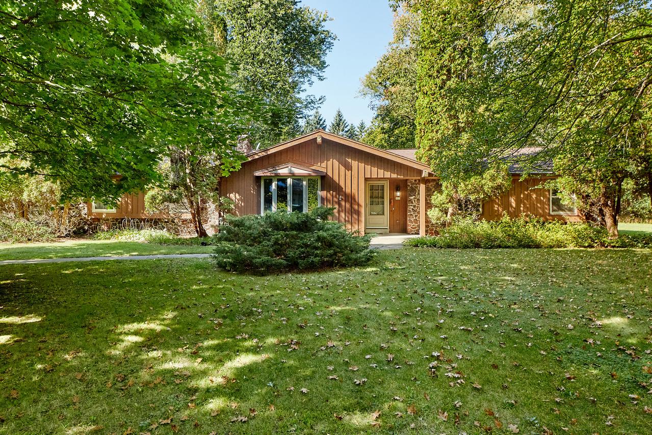 923 Tara Hill, Erin, WI 53027
