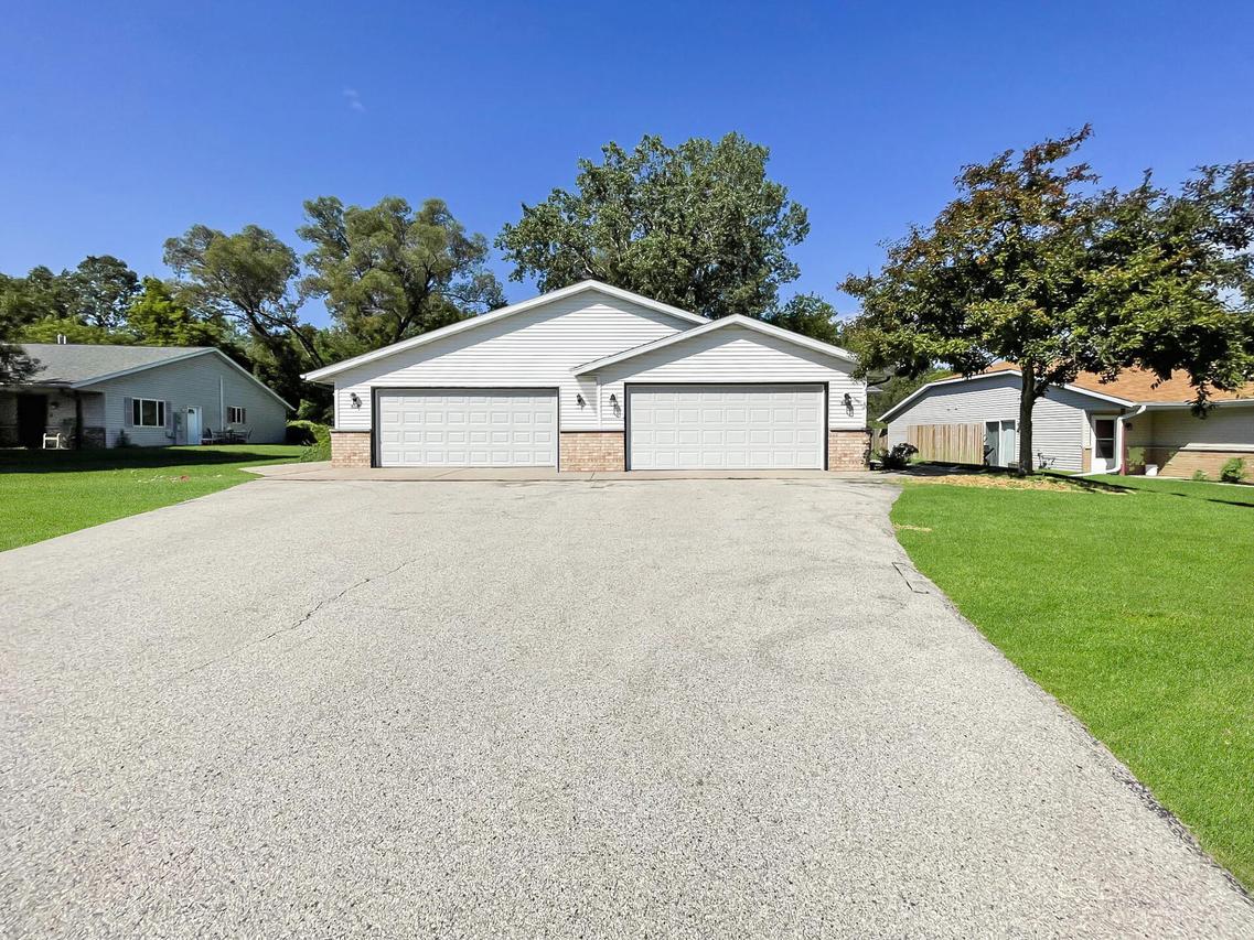 1218 N 49th St, Sheboygan, WI 53081