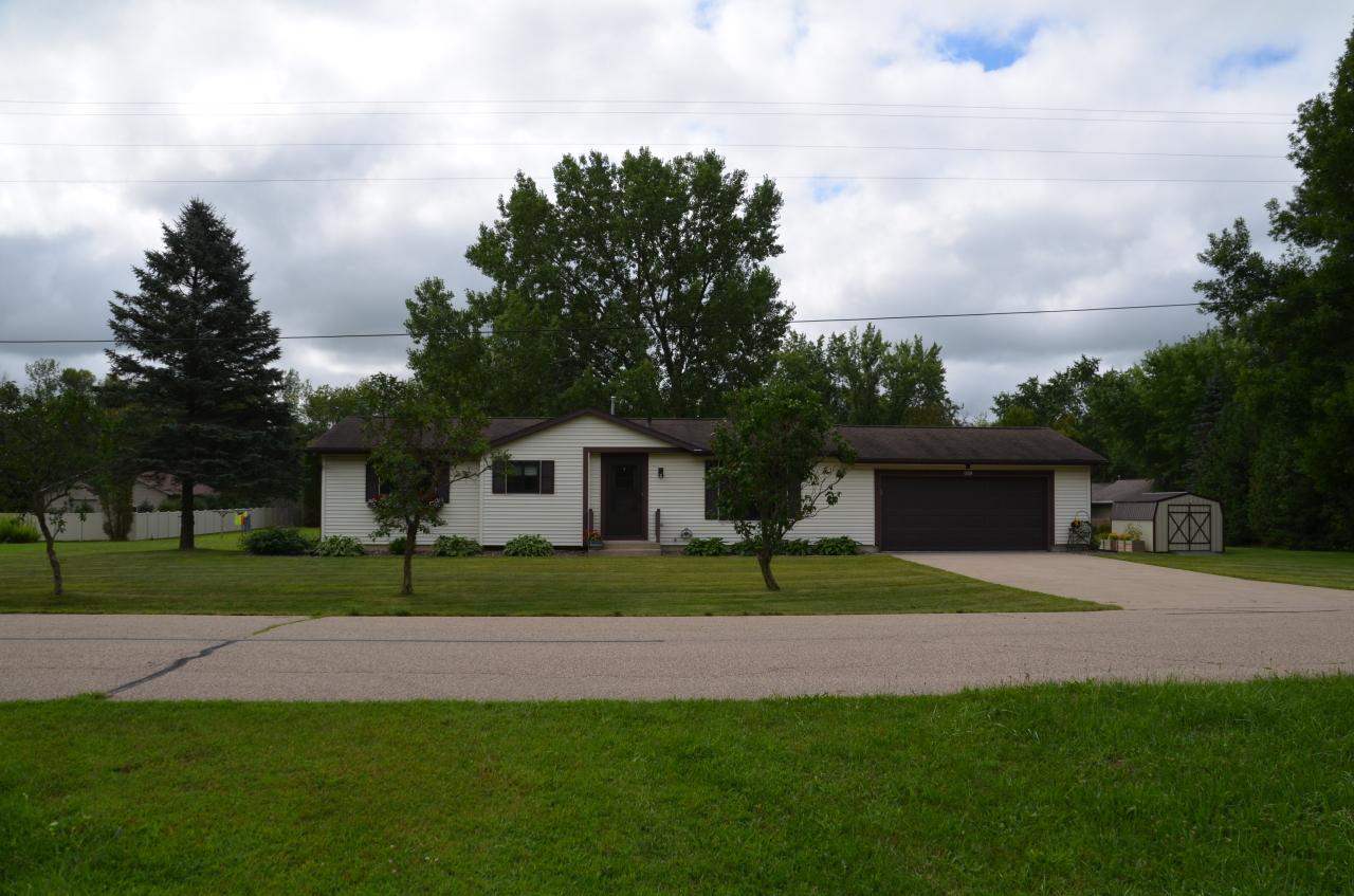 W161 Hoff St, Angelica, WI 54137