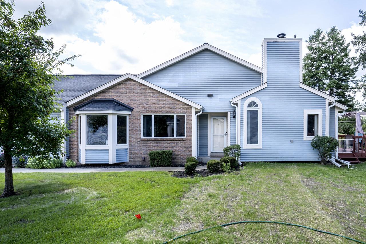 2812 Madison St #D, Waukesha, WI 53188