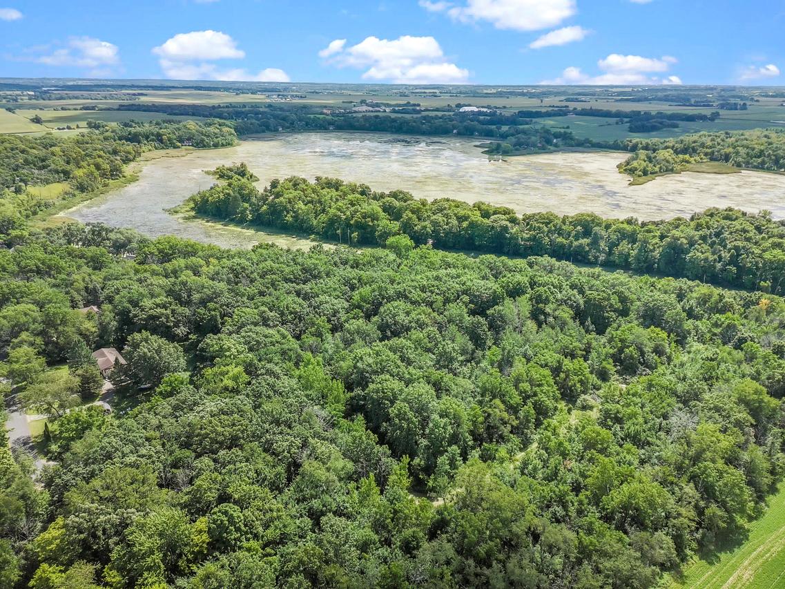Lt1 North Lake Shore #Lt2, Sugar Creek, WI 53121