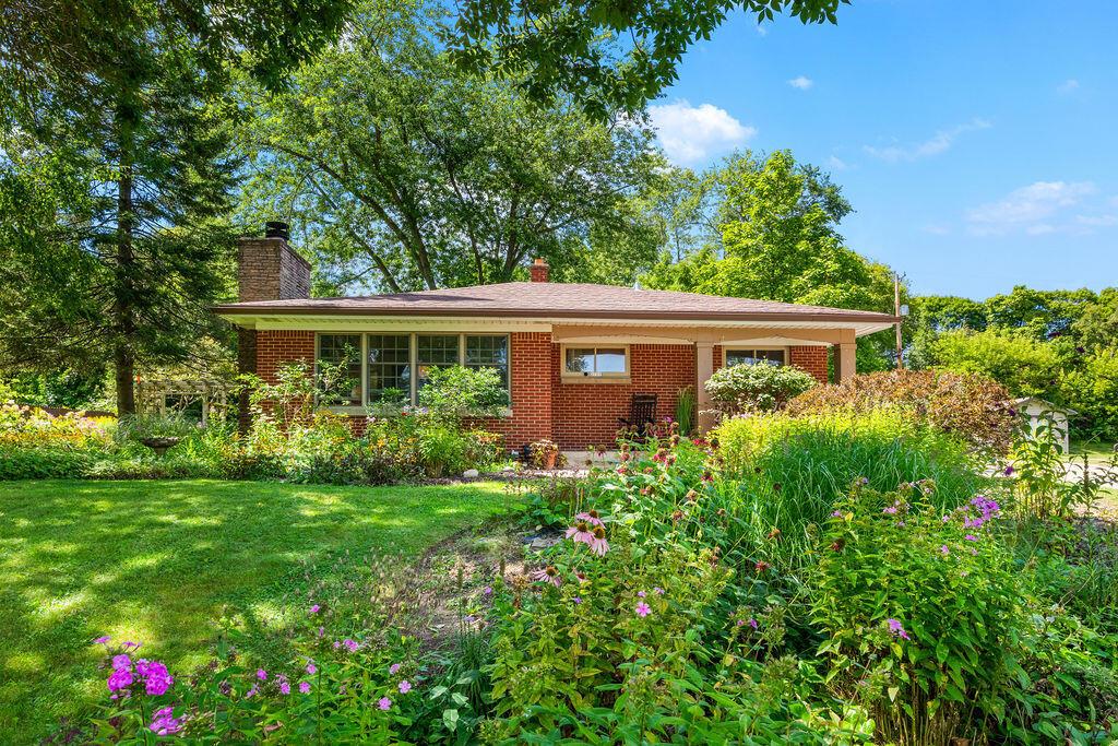 5751 S 22nd St, Milwaukee, WI 53211