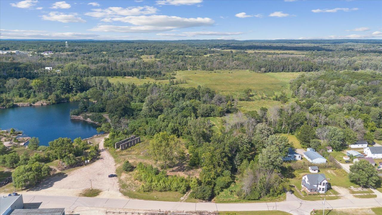Lt1 Division St, Redgranite, WI 54970
