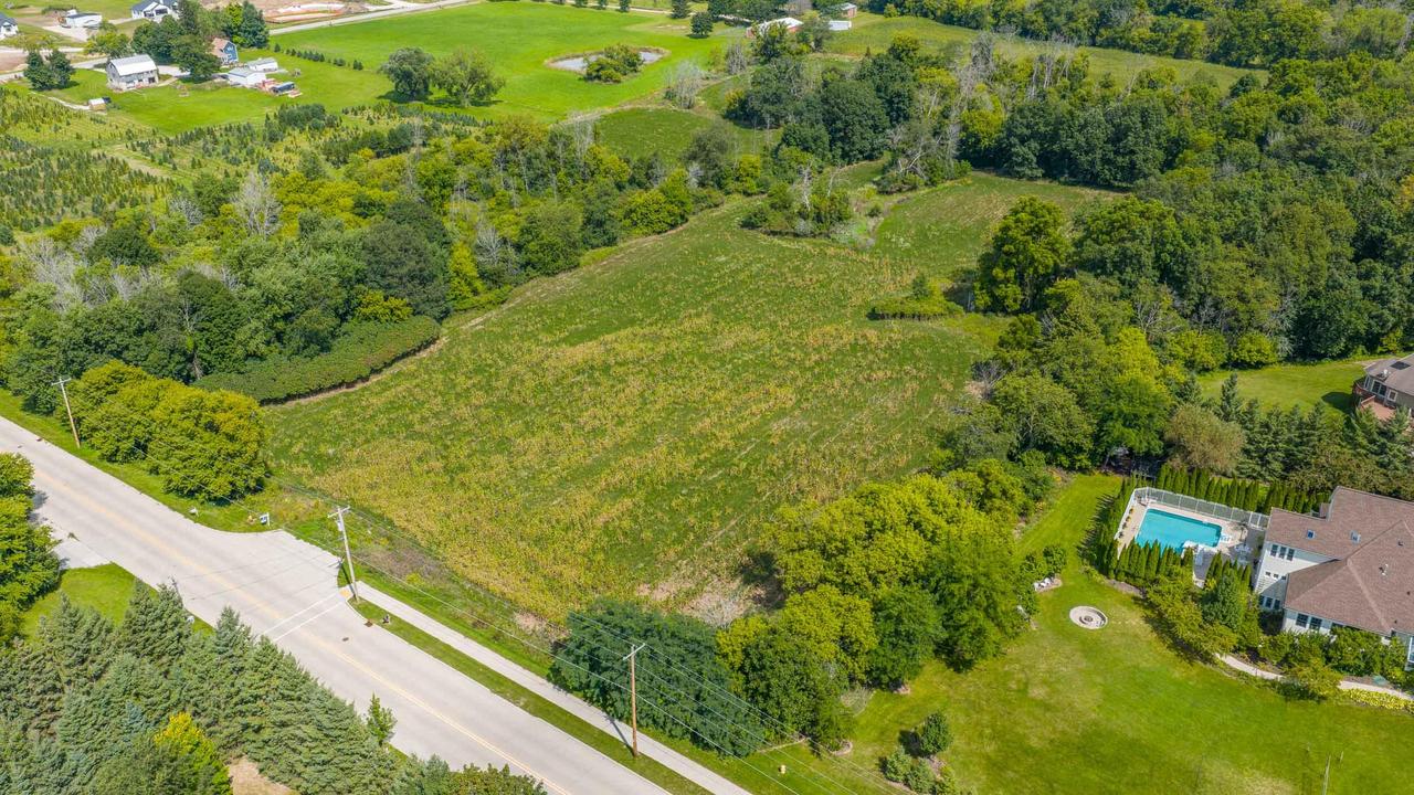 Lt0 Maple Ave, Sussex, WI 53089
