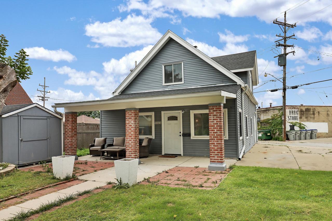 3044 S 44th St, Milwaukee, WI 53219