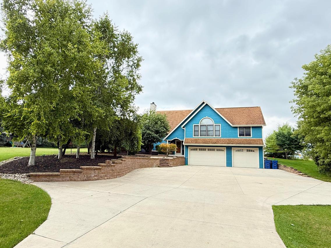 3829 Sheridan Ave, Sheboygan, WI 53081