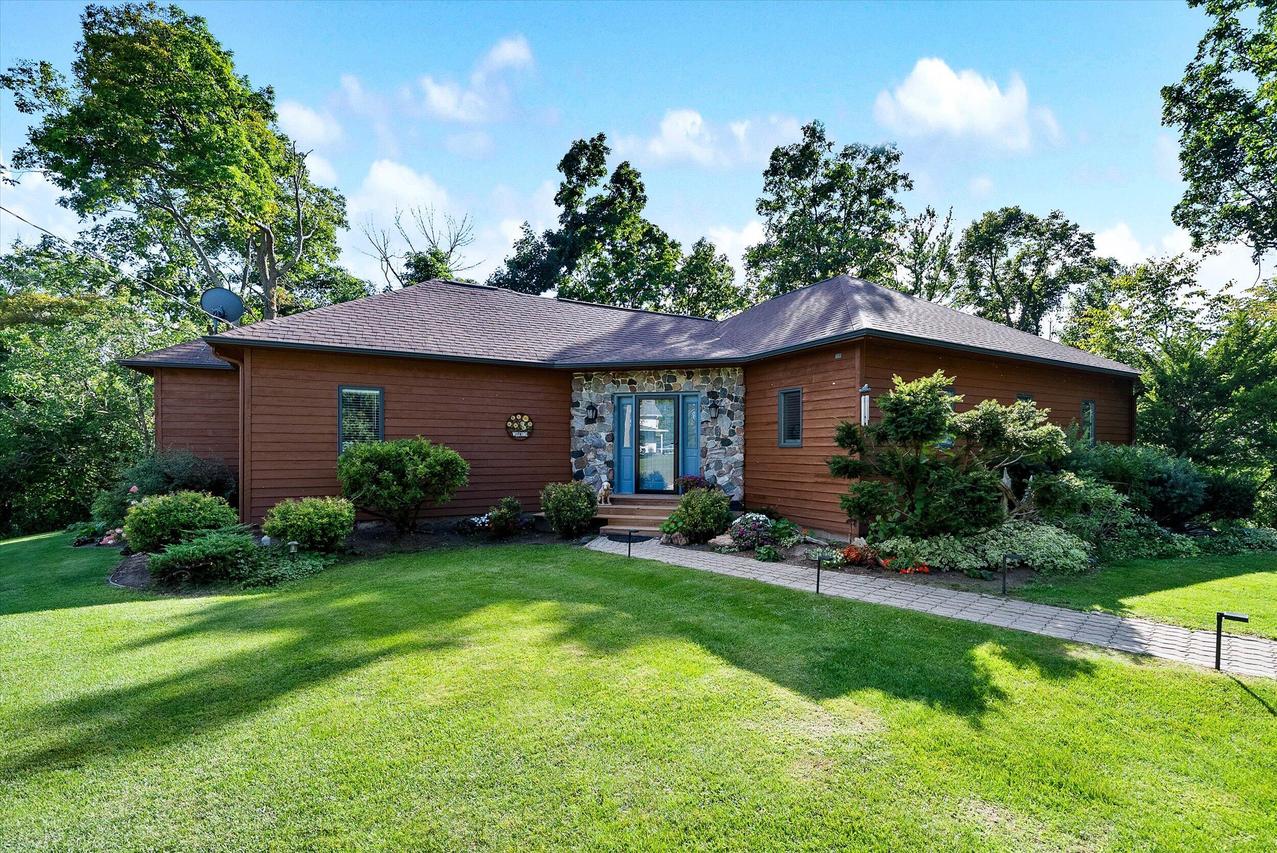 9338 Sauk Tr., Wilson, WI 53070