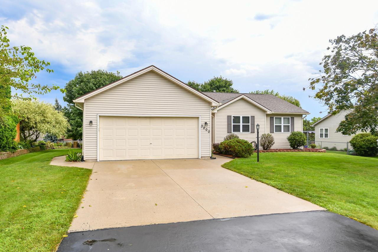 3200 Stephan Rd., Caledonia, WI 53402