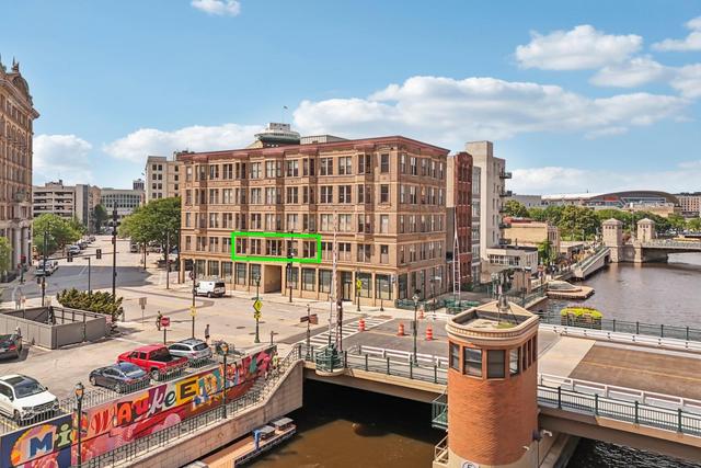 New Homes For Sale This Week in Kilbourn Town / Westown: August 29th to September 4th