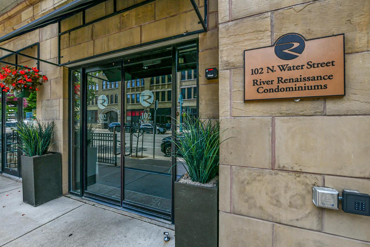 102 N Water St #213, Milwaukee, WI 53202