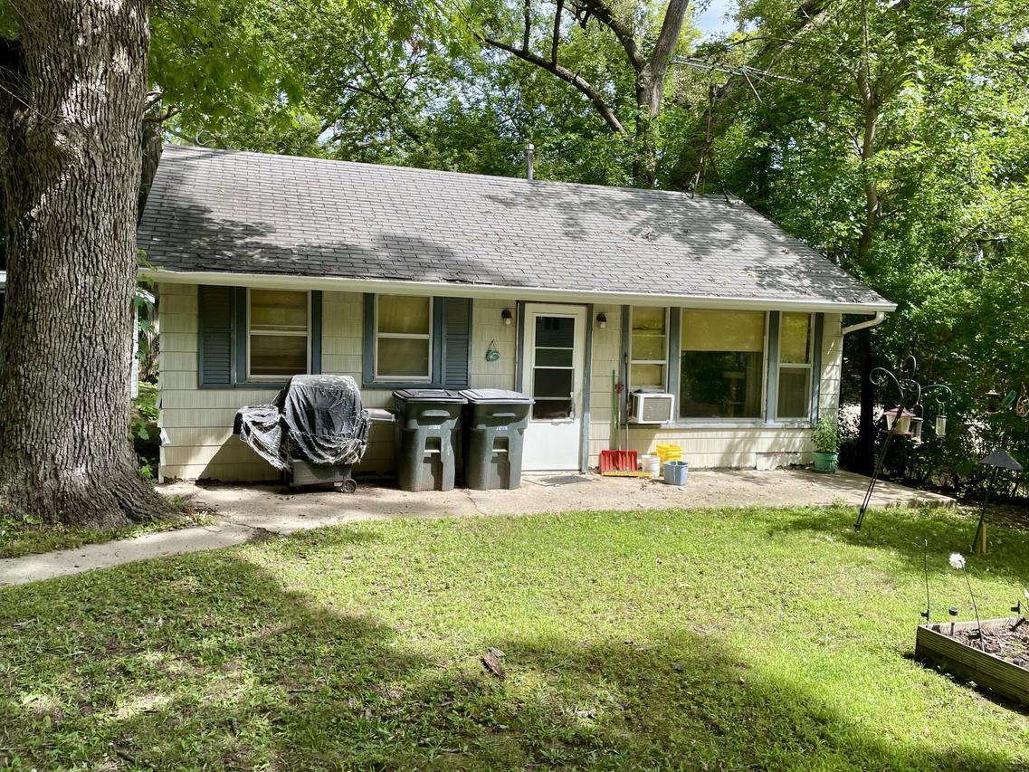 26920 97th St., Salem Lakes, WI 53179