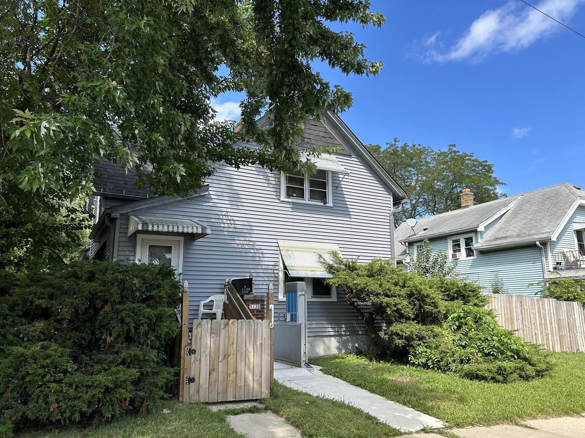 3130 W Cameron Ave #3130A, Milwaukee, WI 53209