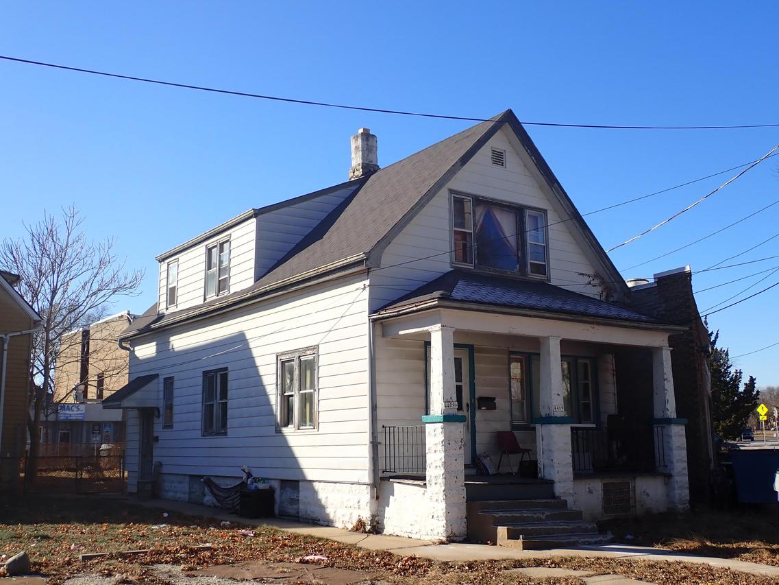 4409 N Garfield Ave #4409-A, Milwaukee, WI 53208