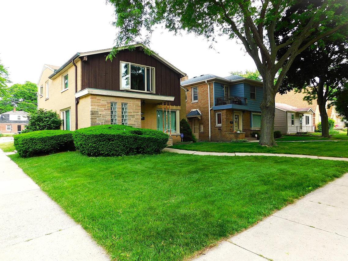 3356 N 60th St #3358, Milwaukee, WI 53216