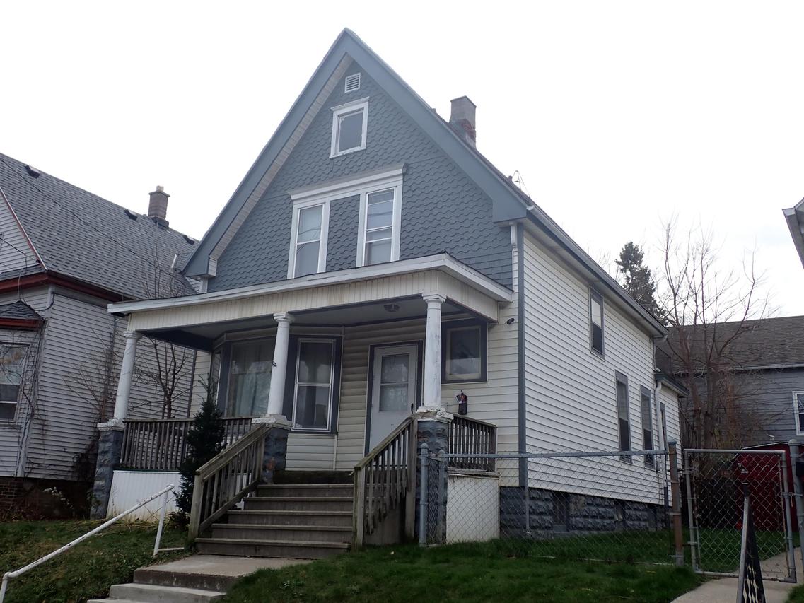 2413 W Orchard St #2413-A, Milwaukee, WI 53204