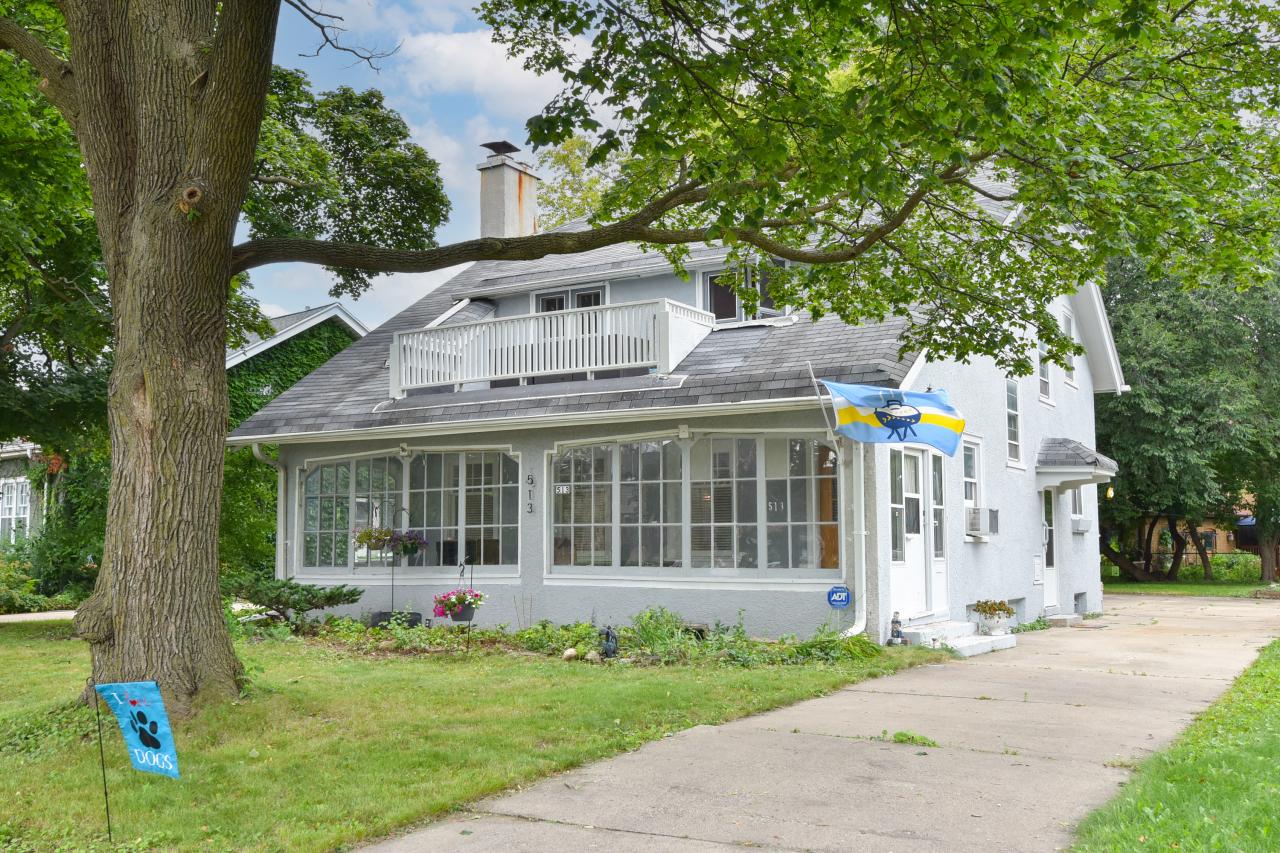 513 N Story Pkwy, Milwaukee, WI 53208