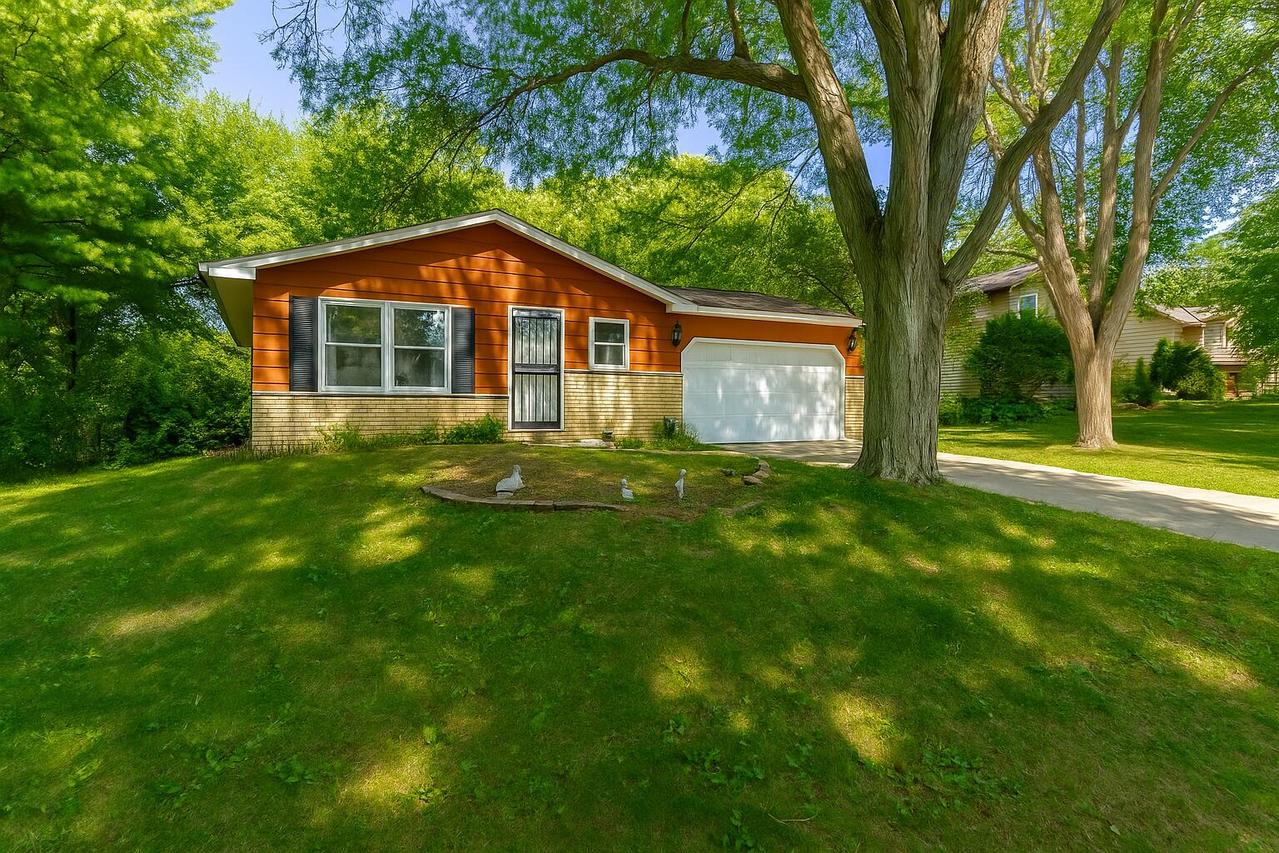 5018 Trafalger Pl, Madison, WI 53714