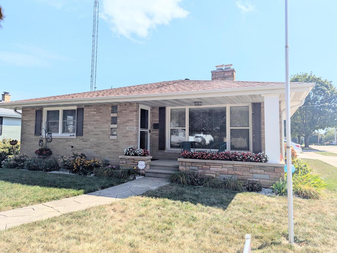 7853 38th Ave, Kenosha, WI 53142