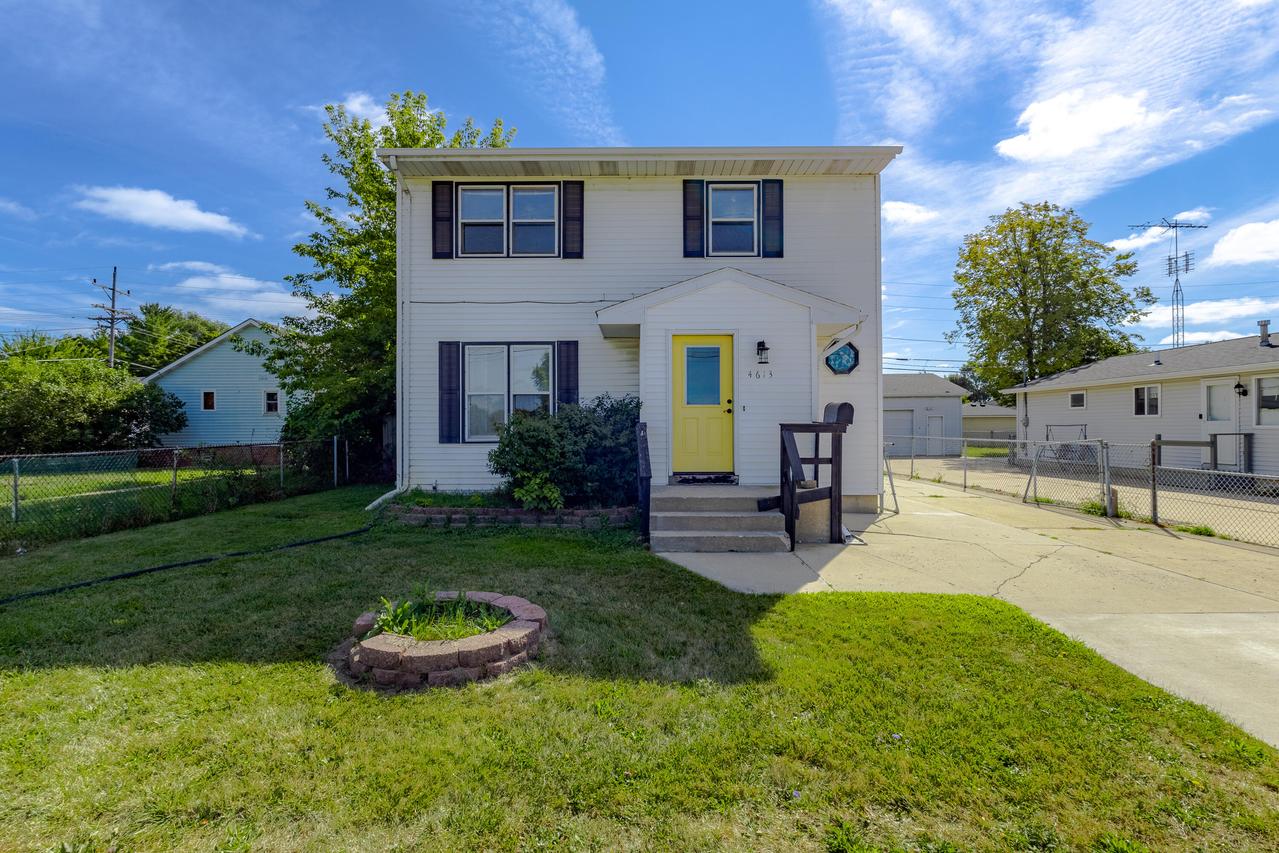 4613 30th Ave, Kenosha, WI 53144