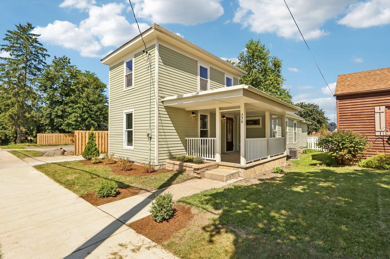 736 Main St, Genoa City, WI 53128