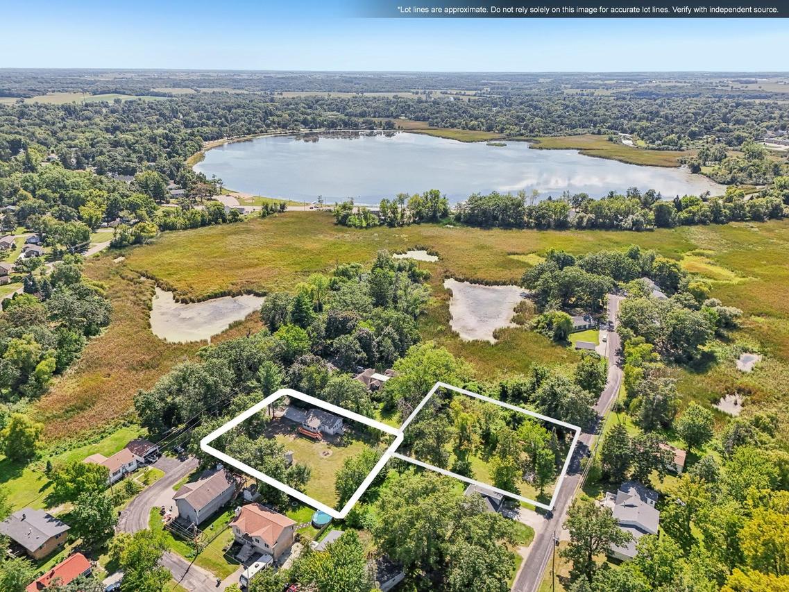 W1116 Mangrove Rd, Bloomfield, WI 53128