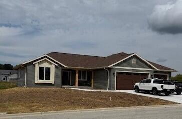 421 Park Pl, Elkhart Lake, WI 53020