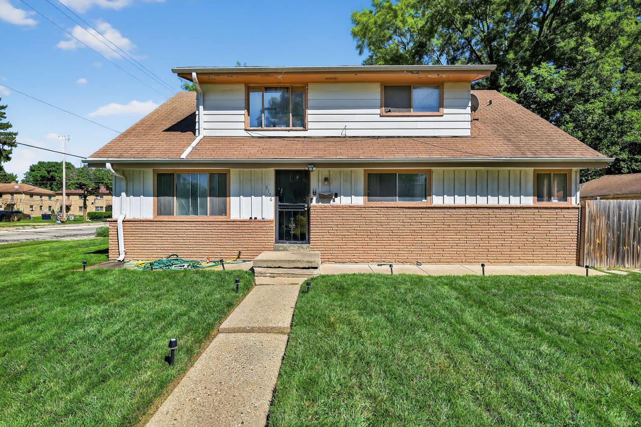 5176 N 56th St, Milwaukee, WI 53218