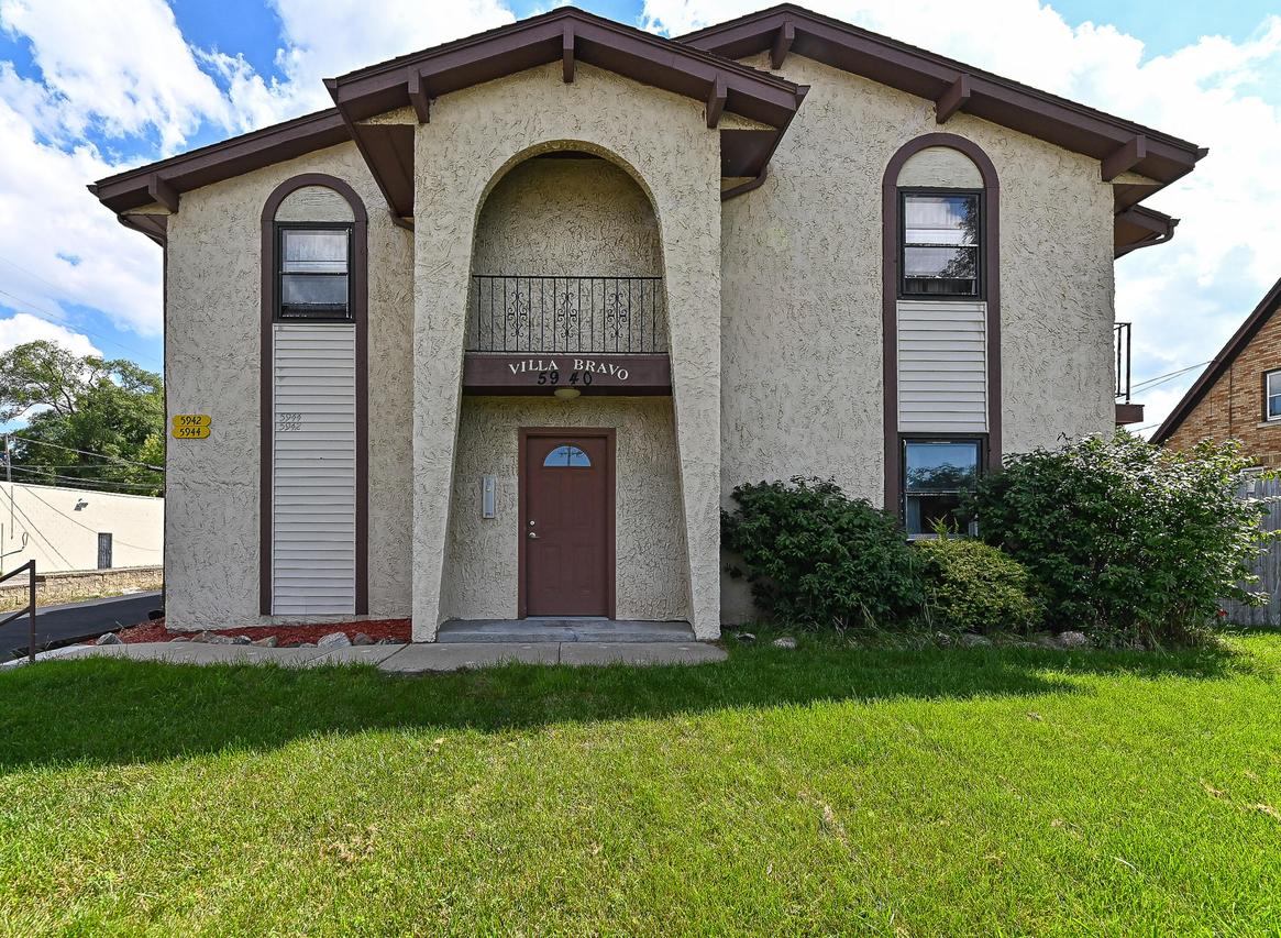 5940 S 27th St #A, Milwaukee, WI 53221