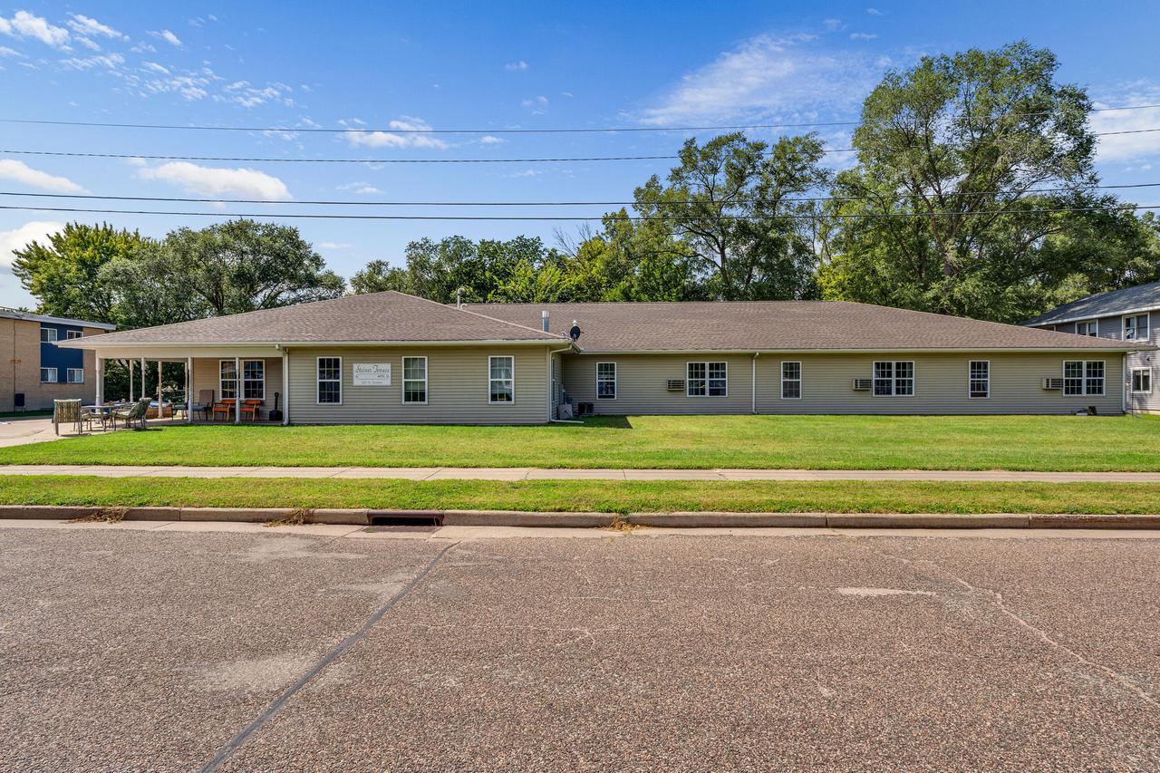 121 Steiner Ter, Prairie Du Chien, WI 53821