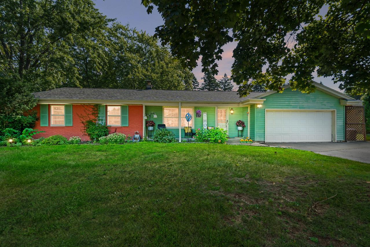 8684 N 62nd St, Brown Deer, WI 53223
