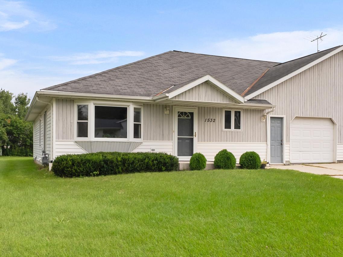 1532 Falcon Way, Sheboygan Falls, WI 53085