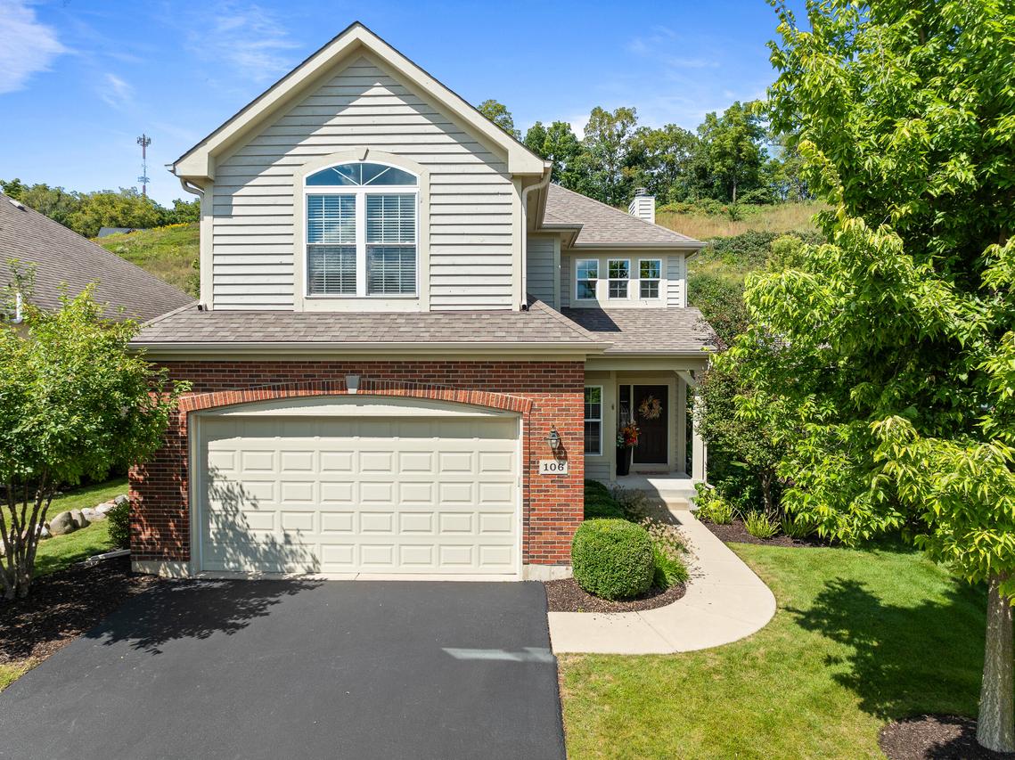 106 Lake Vista, Fontana, WI 53125