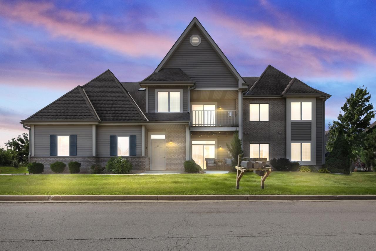 1349 Rose Ct #62, Waukesha, WI 53186