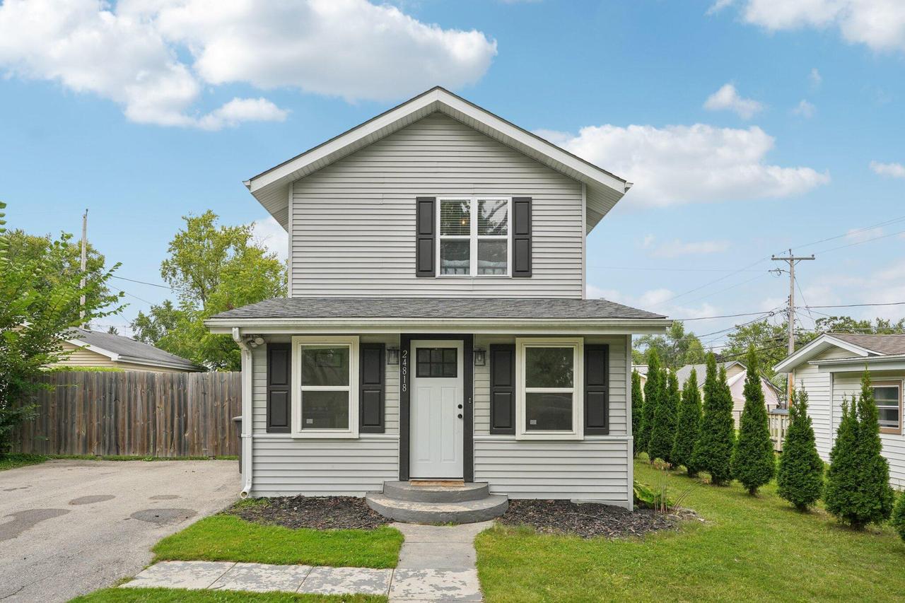 24818 72nd St., Paddock Lake, WI 53168